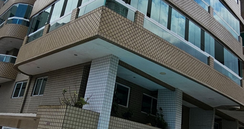 Lindo Apartamento com 1 dormitório com 74M2 na à 50 metros da praia localizado na Aviação -Praia Grande SP.