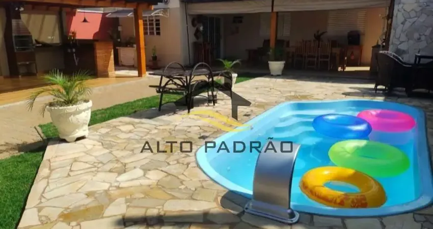 Casa à venda em artur nogueira-sp, no bairro jatobá: 2 quartos, 1 sala, 2 banheiros, 6 vagas de garagem, 131,00m² de área.