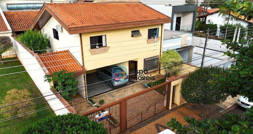Casa com 3 dormitórios à venda, 246 m² por R$ 930.000,00 - Chácara Machadinho II - Americana/SP