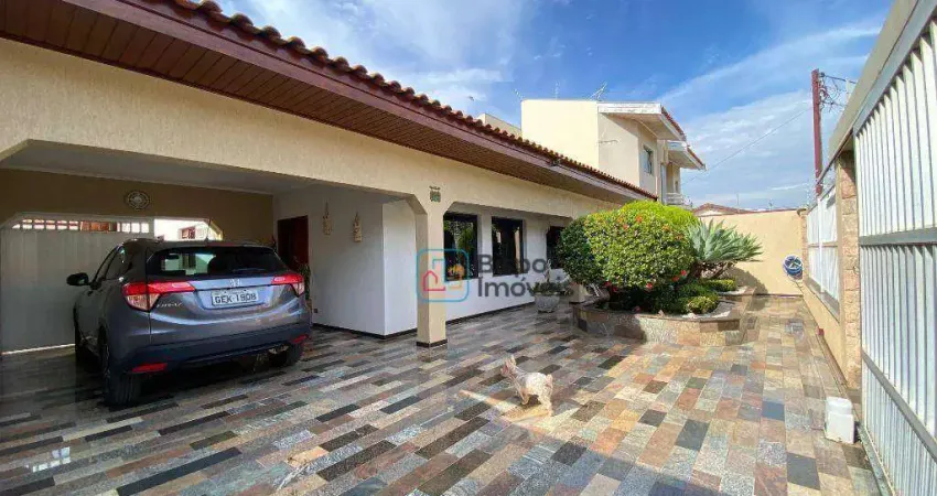 Casa à venda, 258 m² por R$ 958.000,00 - Parque Novo Mundo - Americana/SP