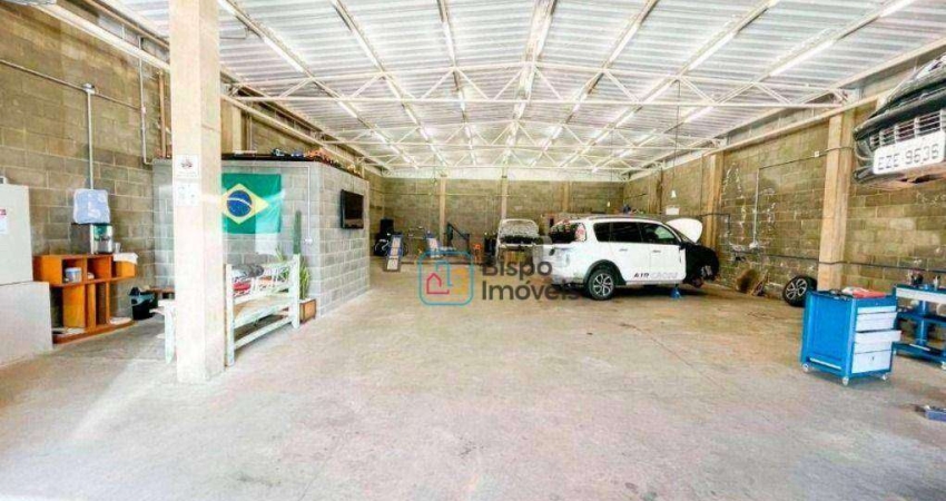 Salão à venda, 220 m² por R$ 950.000,00 - Parque Universitário - Americana/SP
