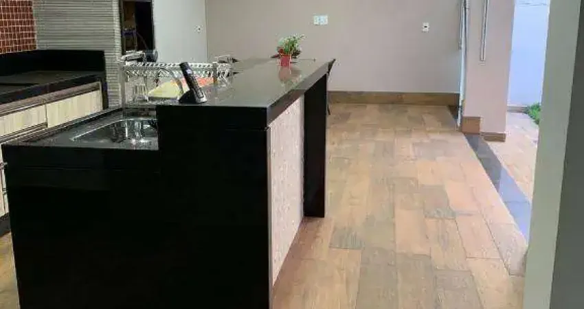 Casa com 3 dormitórios à venda, 236 m² por R$ 1.050.000,00 - Jardim Nossa Senhora do Carmo - Americana/SP
