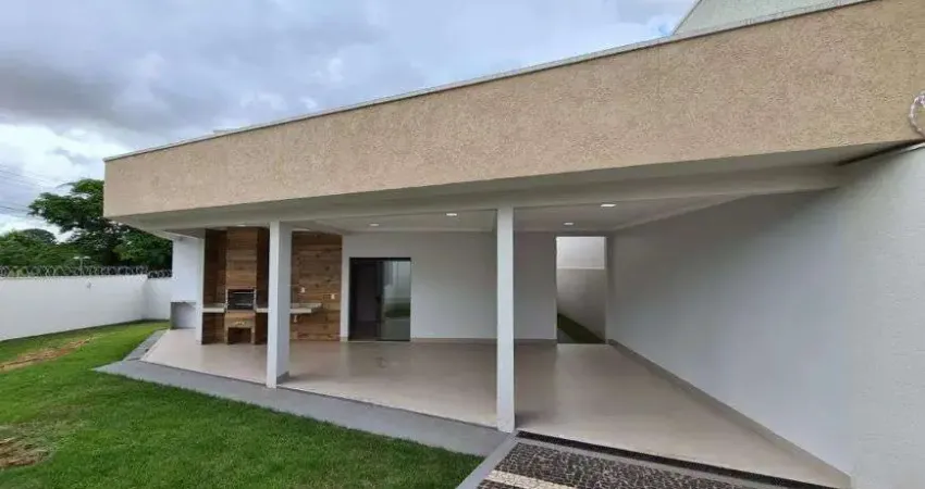 Casa nova, de esquina, 3 quartos com suite, repleta em armarios novos, St. Faiçalvile lado do SESC