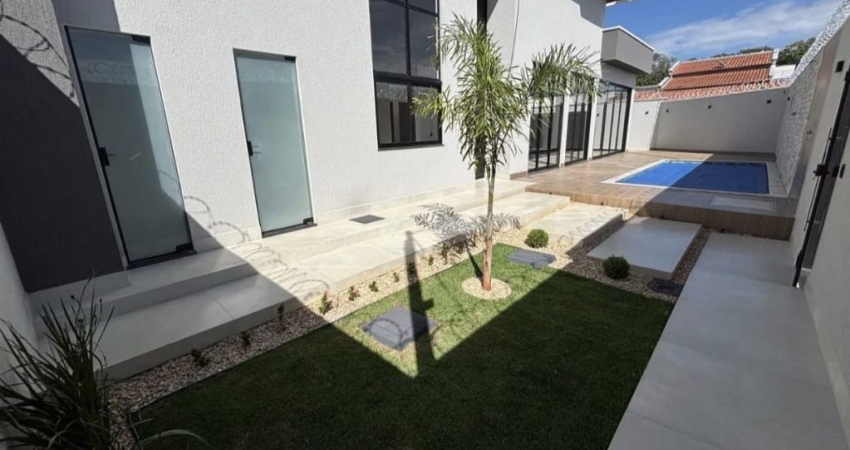 Linda casa 3 suites, de esquina, sozinha no lote, alto adrão de acabamento no Moinho dos Ventos