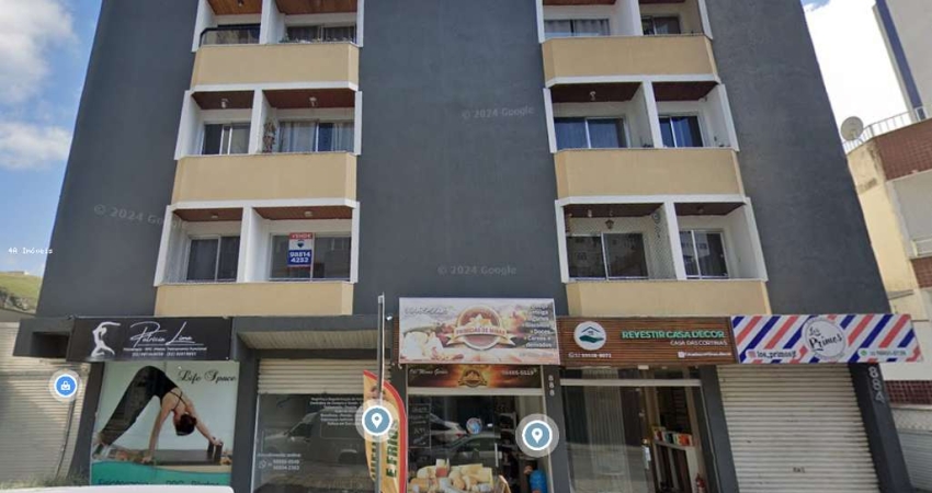 Espaçoso apartamento garden de 1 quarto na Ladeira Alexandre Leonel com garagem privativa e área externa!