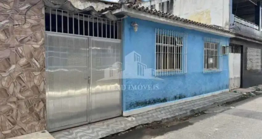 Casa com 2 quartos à venda na Rua Vicente Celestino, Centro, Nilópolis