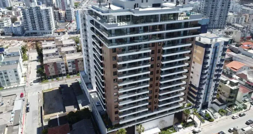 Apartamento para aluguel no Bairro Campinas em São José-SC, com 3 quartos, 3 suítes, 2 vagas