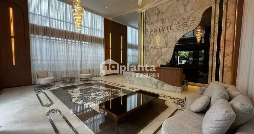Apartamento à venda, no Bairro Campinas, São José-SC, com 2 quartos, sendo 2 suítes, com 1 vaga