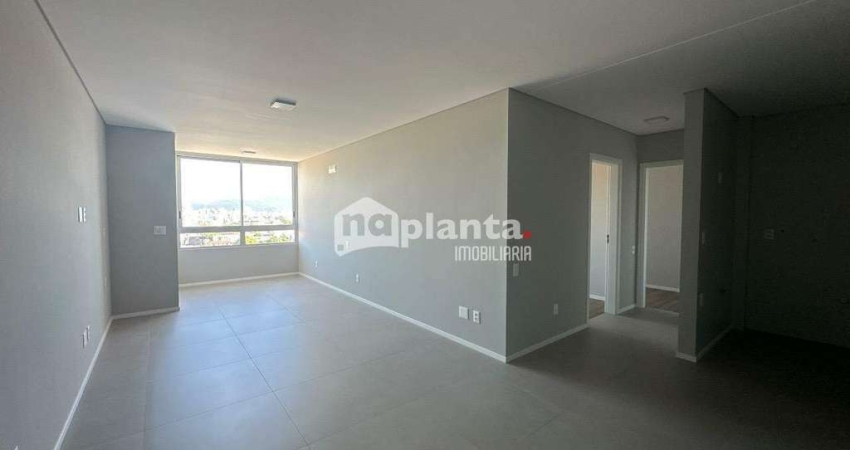 Apartamento à venda no Bairro Estreito em Florianópolis-SC, com 2 quartos, 2 suítes, 2 vagas