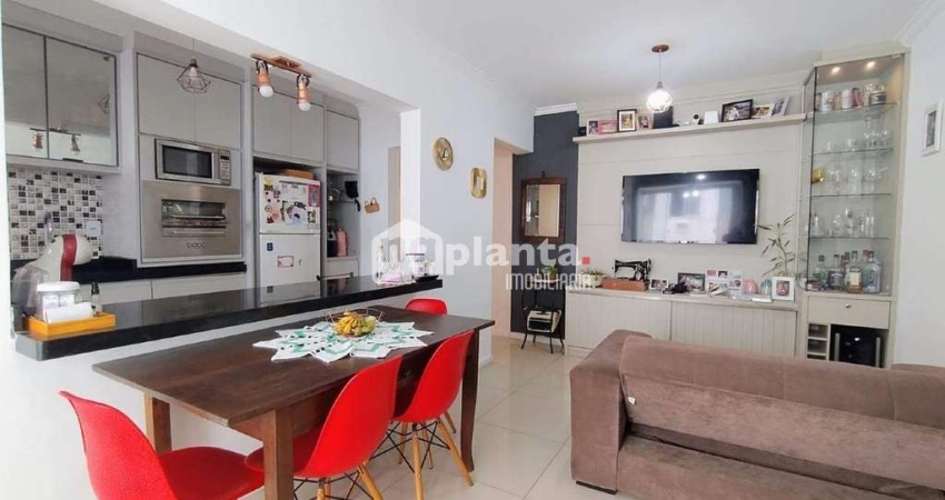 Apartamento à venda no Bairro Campinas em São José-SC, com 3 quartos, 1 suíte, 1 vaga