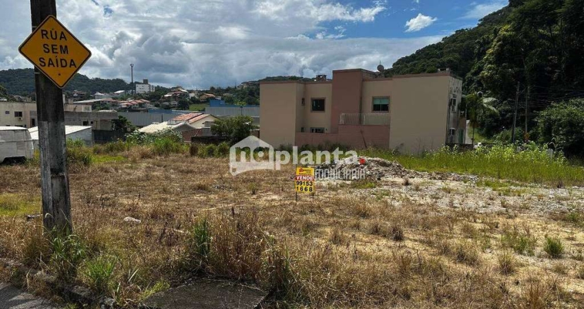 Terreno à venda no Bairro Forquilhinha em São José-SC, com ,