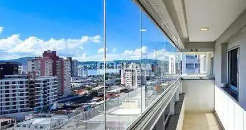 Apartamento à venda no Bairro Canto em Florianópolis-SC, com 2 quartos, 1 suíte, 1 vaga