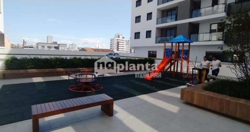 Apartamento à venda no Bairro Areias em São José-SC, com 2 quartos, 2 suítes, 1 vaga