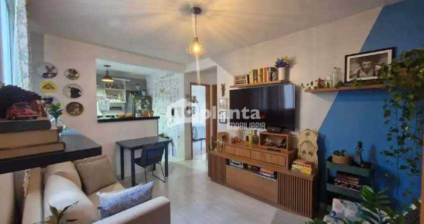 Apartamento à venda no Bairro Areias em São José-SC, com 2 quartos, 1 vaga