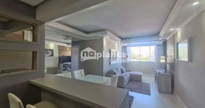 Apartamento à venda no Bairro Estreito em Florianópolis-SC, com 3 quartos, 1 suíte,