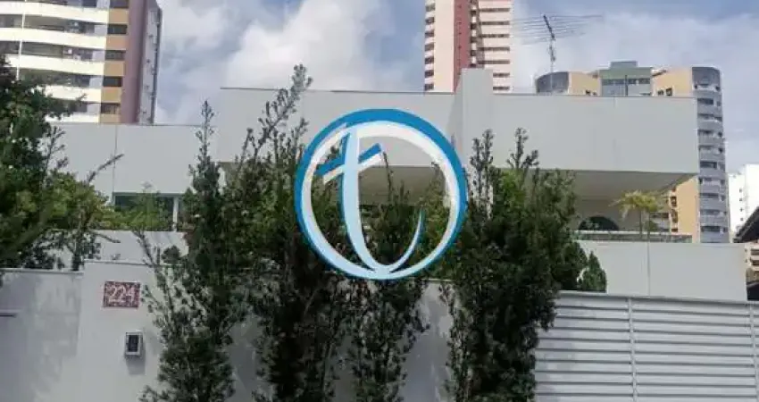 VENDE-SE CASA RESIDENCIAL COM 3 SUITES E 1 QUARTO A VENDA NO CAMINHO DAS ÁRVORES!