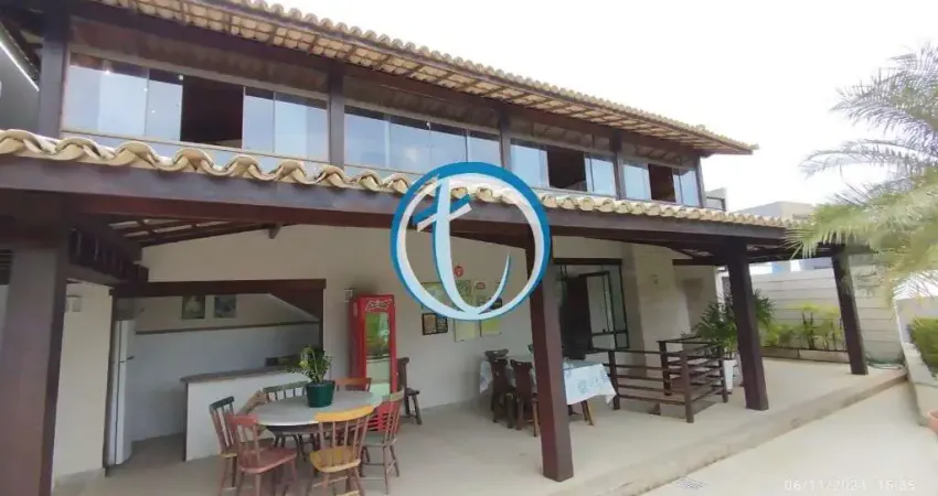VENDE-SE Casa de alto padrão PORTEIRA FECHADA em condomínio top de Piatã
