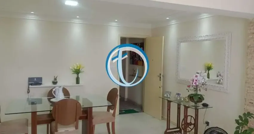 VENDE-SE APARTAMENTO COM ARMÁRIOS NOS QUARTOS E COZINHA - EM VILA LAURA