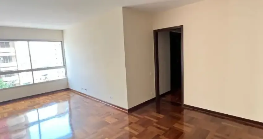 Excelente apartamento a venda no centro. 3 quartos , piscina e academia.