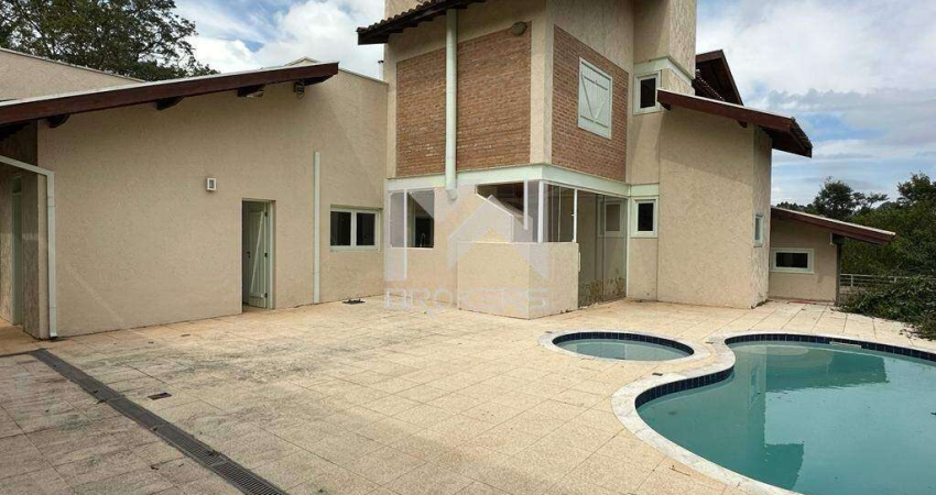 Casa à venda no Condomínio Vale da Santa Fé em Vinhedo - SP.