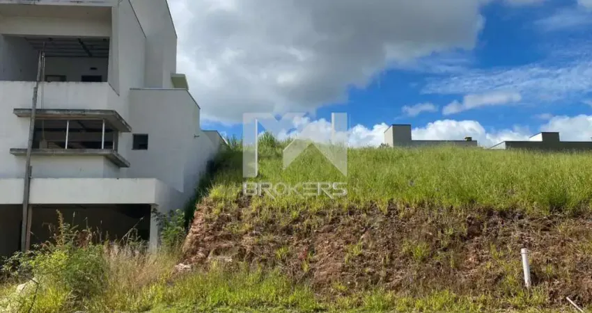 Terreno à venda no Condomínio Reserva Jatobás em Louveira - SP