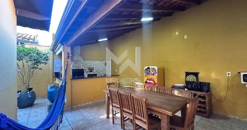 Casa térrea com 3 quartos a venda no bairro centro na Cidade de Vinhedo