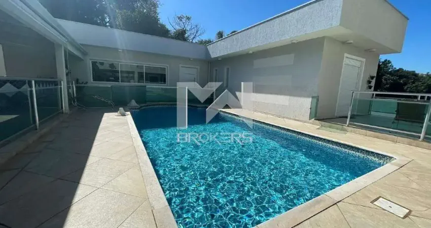 Casa de alto padrão à venda no condomínio vista alegre – sede em vinhedo sp.