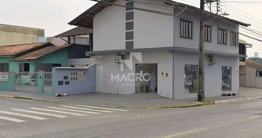 Sala comercial à venda na Barra do Rio Cerro, Jaraguá do Sul 