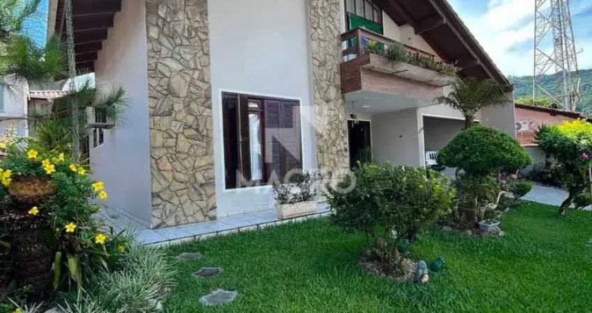 Casa com 4 quartos à venda na Vila Lalau, Jaraguá do Sul