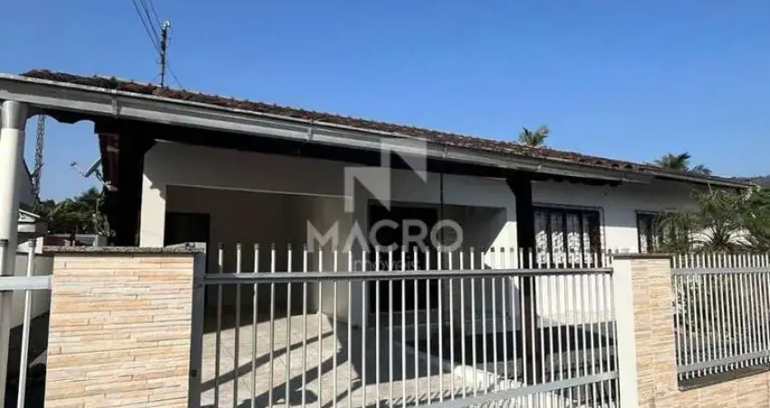 Casa com 3 quartos à venda no São Luís, Jaraguá do Sul 