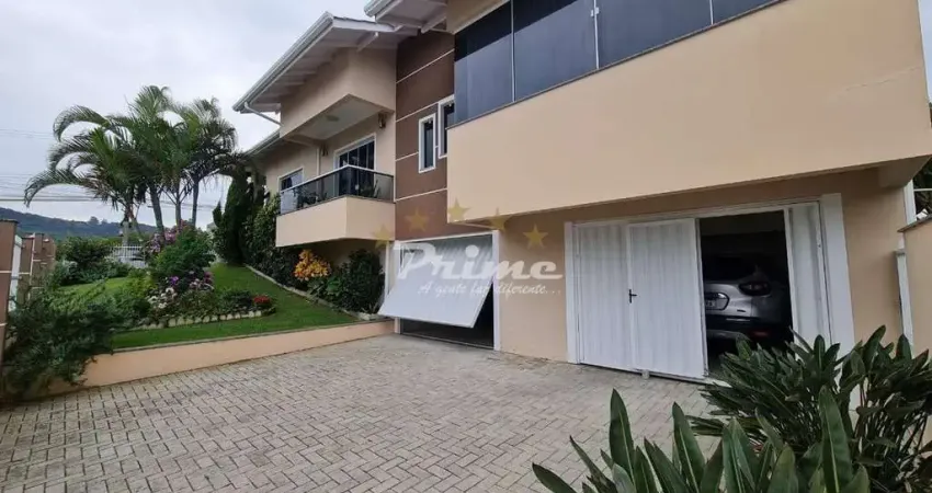 Casa com 3 quartos à venda em Zimbros, Bombinhas 