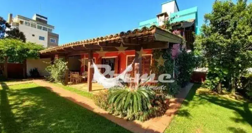 Casa com 3 quartos à venda em Bombas, Bombinhas 