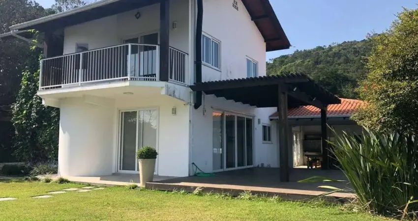 Casa com 4 quartos à venda no José Amândio, Bombinhas