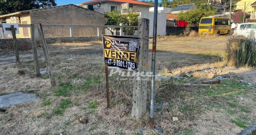 Terreno de Esquina à Venda no Centro -- Bombinhas SC