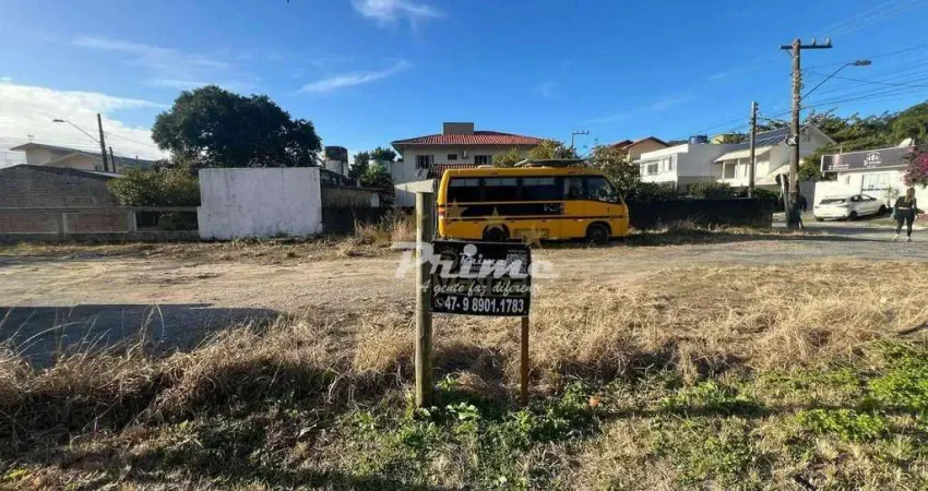 Terreno à Venda no Centro da Cidade de Bombinhas/SC