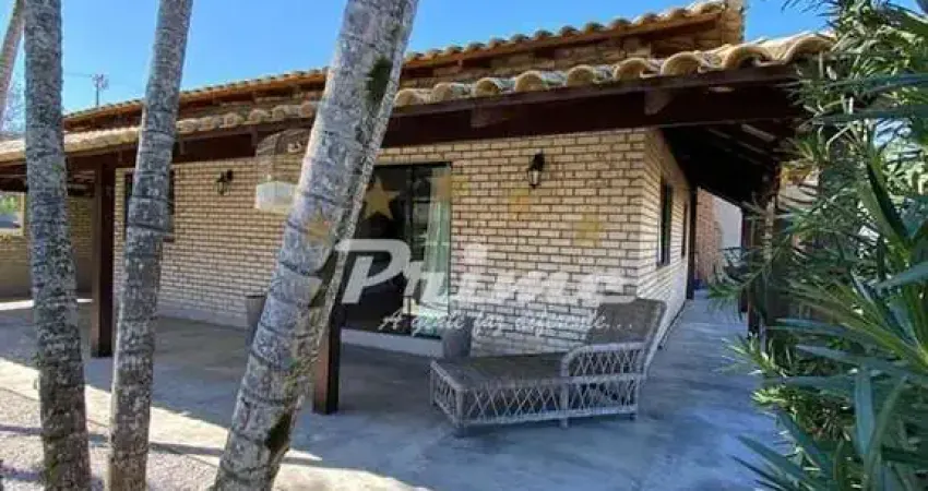 Casa com 3 quartos à venda em Zimbros, Bombinhas 