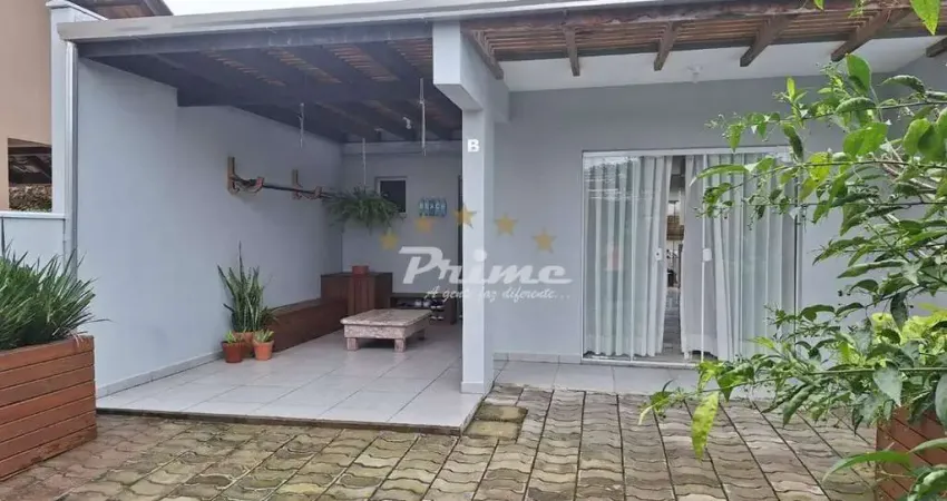 Casa com 3 quartos à venda na Rua Amendoeira, Mariscal, Bombinhas