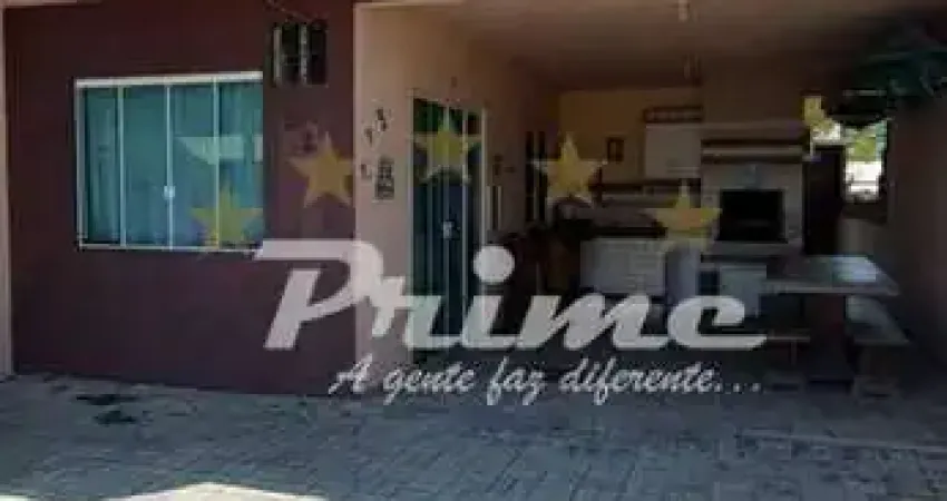 Casa geminada com 2 quartos á venda em zimbros - bombinhas/sc