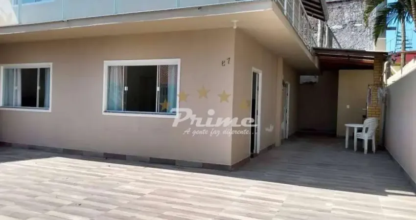 Casa de 6 Quartos à Venda no Bairro Canto Grande - Bombinhas/SC