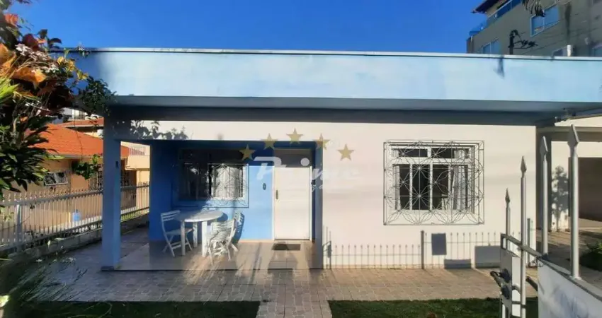 Casa com 3 quartos à venda no Centro, Bombinhas 