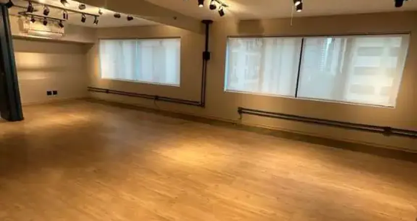 Sala comercial para alugar na Avenida Macuco, 726, Moema, São Paulo