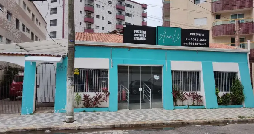 Casa com 3 dorms, Caiçara, Praia Grande - R$ 780 mil, Cod: 717569