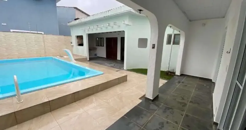 Casa com 5 quartos, Solemar, Praia Grande - R$ 890 mil, Cod: 722109