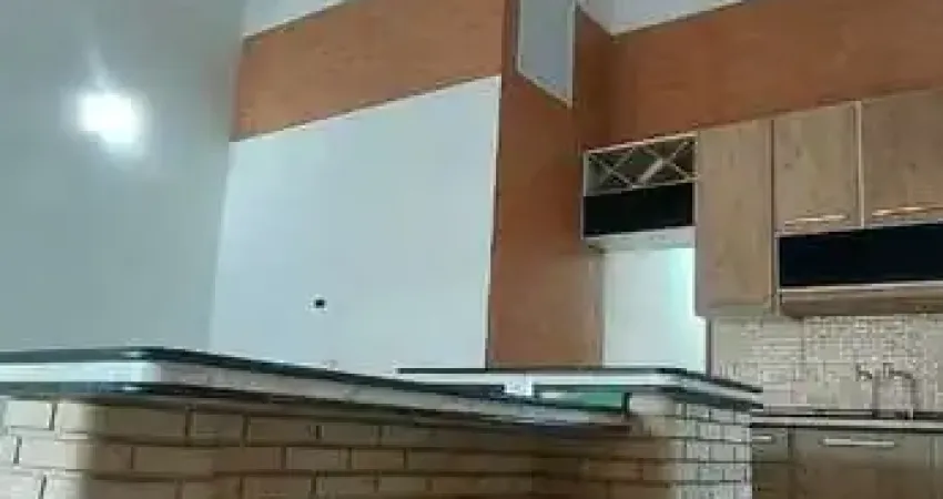 Casa com 4 quartos, Centro, Mongaguá - R$ 950 mil, Cod: 722211