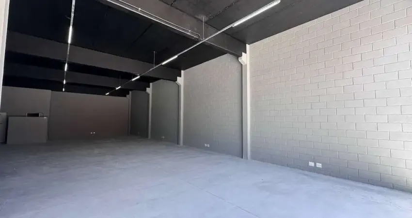 Barracão / Galpão / Depósito para alugar no Chico de Paula, Santos