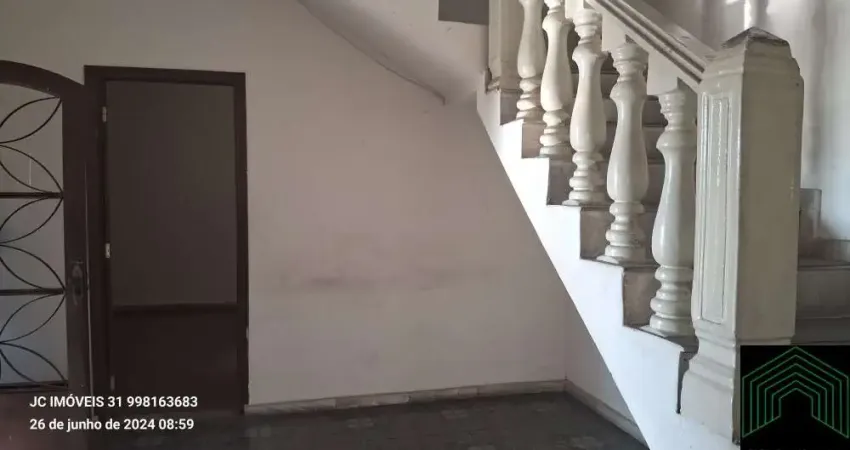 Casa com 4 quartos para alugar na Rua Lume, São Salvador, Belo Horizonte