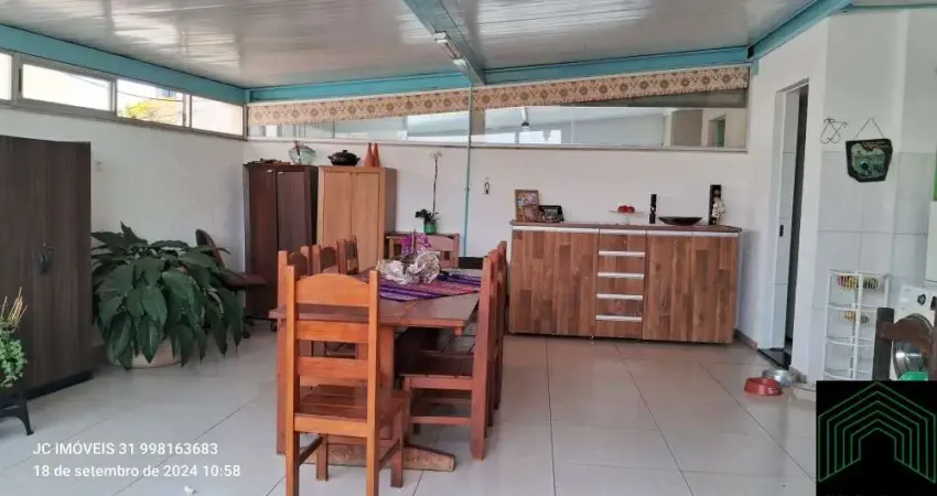 Apartamento com 3 quartos à venda na Rua Frei Luiz de Souza, João Pinheiro, Belo Horizonte