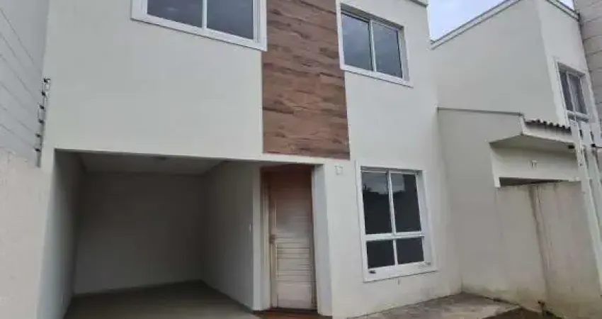 Excelente sobrado em Uvaranas