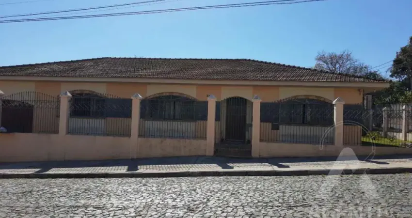 Excelente Residência Orfãs