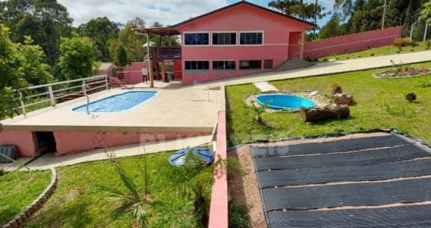 Linda Chácara Rio São Jorge